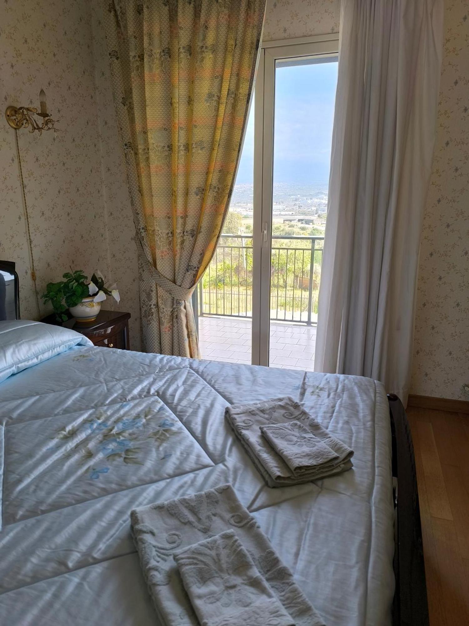 Bed and Breakfast Bed & Breakfast Kalinka Motta SantʼAnastasia Exteriér fotografie